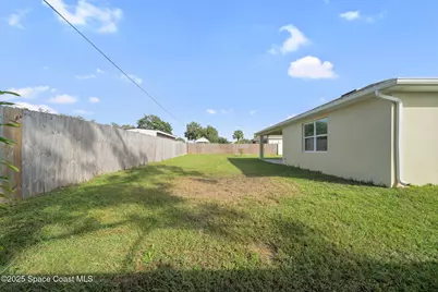 434 Borraclough Avenue NW, Palm Bay, FL 32907 - Photo 7