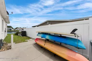 1060 Montego Bay Dr N, Merritt Island, FL 32953 - Photo 21