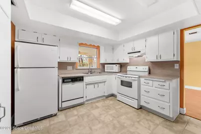 290 Carissa Drive, Satellite Beach, FL 32937 - Photo 15