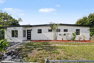 2007 Tyler Ave, Melbourne, FL 32935 - Photo 3