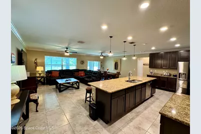8066 104th Avenue, Vero Beach, FL 32967 - Photo 9