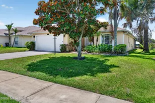 969 Tavernier Cir NE, Palm Bay, FL 32905 - Photo 3