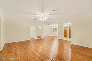 3075 Ellis Dr, Melbourne, FL 32904 - Photo 9