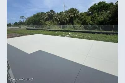 2137 Canterbury Lane, Melbourne, FL 32935 - Photo 31