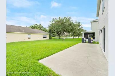 1204 25th Terrace SW, Vero Beach, FL 32968 - Photo 31