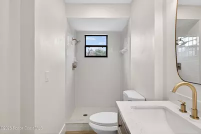 180 Florida Boulevard, Merritt Island, FL 32953 - Photo 15