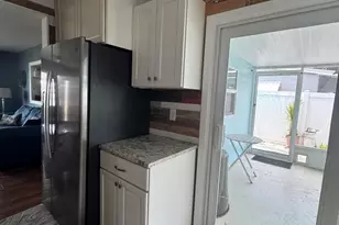 4281 Yorkshire Dr, Melbourne, FL 32935 - Photo 21