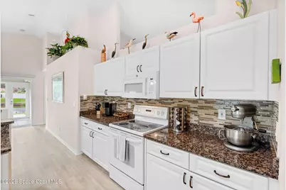 685 Naples Court, Melbourne, FL 32904 - Photo 19
