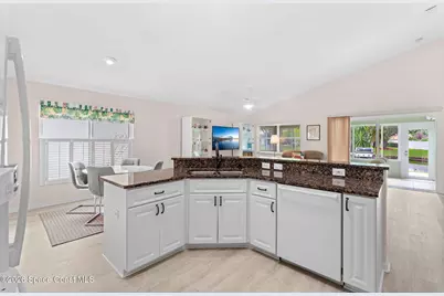 685 Naples Court, Melbourne, FL 32904 - Photo 21
