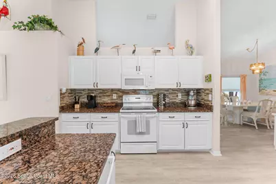 685 Naples Court, Melbourne, FL 32904 - Photo 17