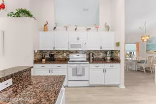 685 Naples Ct, Melbourne, FL 32904 - Photo 17
