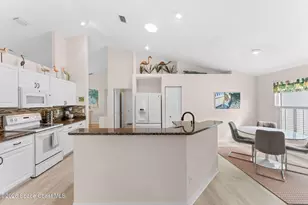 685 Naples Ct, Melbourne, FL 32904 - Photo 17