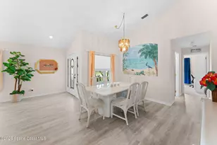 685 Naples Ct, Melbourne, FL 32904 - Photo 15