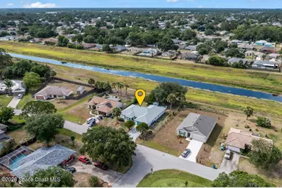 622 Altona Street NW, Palm Bay, FL 32907 - Photo 5