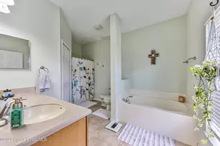 2049 Maeve Cir, Melbourne, FL 32904 - Photo 23