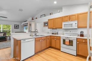 1452 Seahouse St, Sebastian, FL 32958 - Photo 11