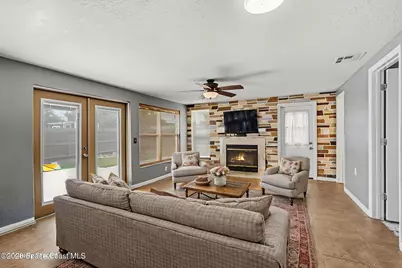 610 Japonica Drive, Melbourne, FL 32901 - Photo 9