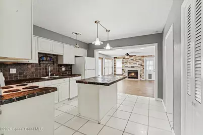 610 Japonica Drive, Melbourne, FL 32901 - Photo 13