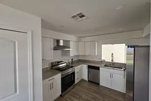 1406 36th Ave, Vero Beach, FL 32960 - Photo 3