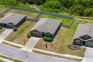 333 Guinevere Dr SW, Palm Bay, FL 32908 - Photo 31