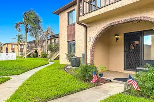 137 San Paulo Cir, West Melbourne, FL 32904 - Photo 3