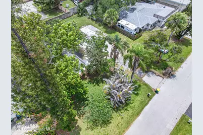 141 W Volusia Lane, Cocoa Beach, FL 32931 - Photo 3