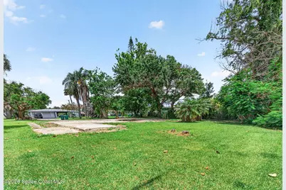 141 W Volusia Lane, Cocoa Beach, FL 32931 - Photo 5