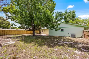 2857 Pennington Pl, Melbourne, FL 32935 - Photo 23