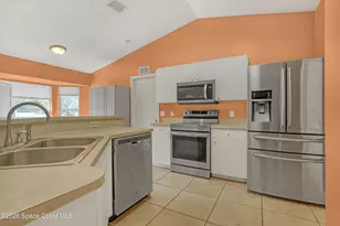 938 Jettie St NE, Palm Bay, FL 32907 - Photo 15