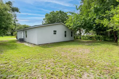 512 Canaveral Avenue, Titusville, FL 32796 - Photo 5