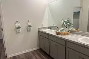 647 Airoso Rd SE, Palm Bay, FL 32909 - Photo 15