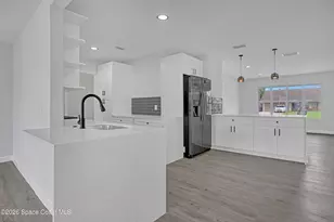 2010 Algeria St NE, Palm Bay, FL 32905 - Photo 15