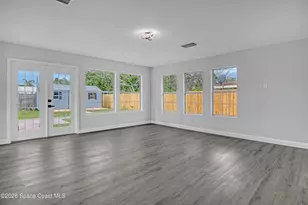 2010 Algeria St NE, Palm Bay, FL 32905 - Photo 7