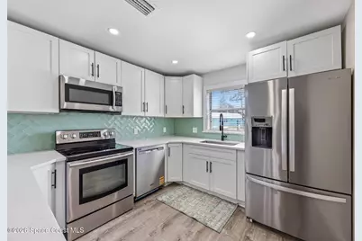 4113 Bayberry Drive, Melbourne, FL 32901 - Photo 5