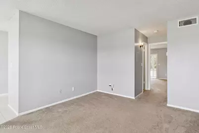 105 Spring Lake Court #203, Vero Beach, FL 32962 - Photo 9