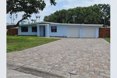 550 Capri Road, Cocoa Beach, FL 32931 - Photo 1