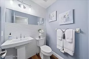 560 Sawgrass Cir, Melbourne, FL 32940 - Photo 17