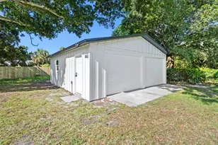 1121 Carlton Dr, Melbourne, FL 32935 - Photo 27