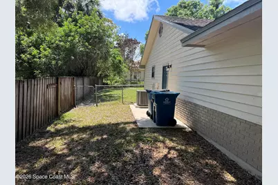 728 Isar Avenue NW, Palm Bay, FL 32907 - Photo 17