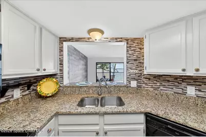 1480 Roosevelt Avenue #201, Melbourne, FL 32901 - Photo 13
