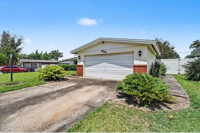 830 Hillcrest Avenue, Titusville, FL 32796 - Photo 3
