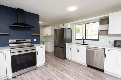 347 S Lakeside Drive, Satellite Beach, FL 32937 - Photo 5