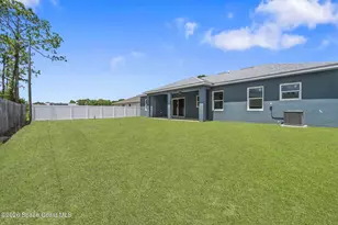 708 Daysland Ave SW, Palm Bay, FL 32908 - Photo 29
