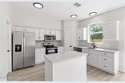 518 Sauders Road SE, Palm Bay, FL 32909 - Photo 11