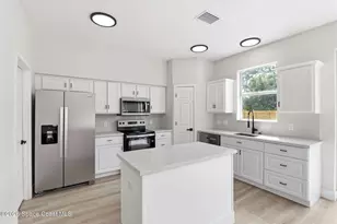 518 Sauders Rd SE, Palm Bay, FL 32909 - Photo 11