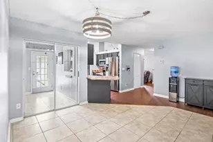 823 Hunters Creek Dr, Melbourne, FL 32904 - Photo 9