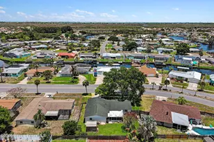 60 Florida Blvd, Merritt Island, FL 32953 - Photo 5