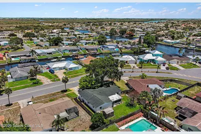 60 Florida Boulevard, Merritt Island, FL 32953 - Photo 11