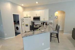 491 South Key Lime Square SW, Vero Beach, FL 32968 - Photo 5