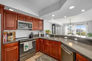 551 Casa Bella Dr, Cape Canaveral, FL 32920 - Photo 9